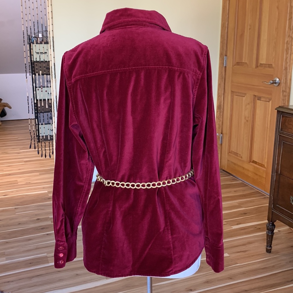 LLBean, Maroon Velvet Long Sleeve Stretch Button Down Shirt. Women’s Small - Picture 4 of 9